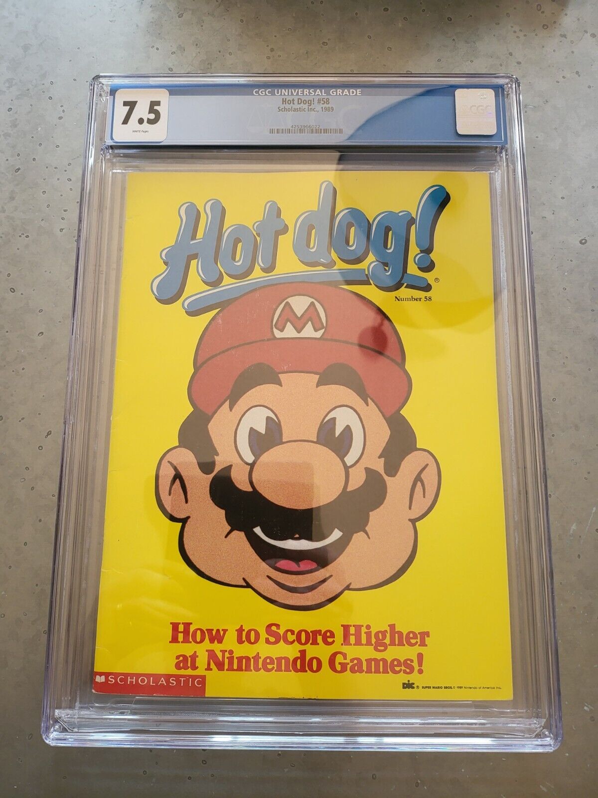 Hot Dog Magazine #58 CGC 7.5 MARIO Nintendo 1989 RARE Complete 