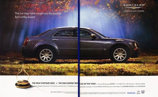 2005 Chrysler 300 300C Original 2-page Advertisement Print Art Car Ad K32