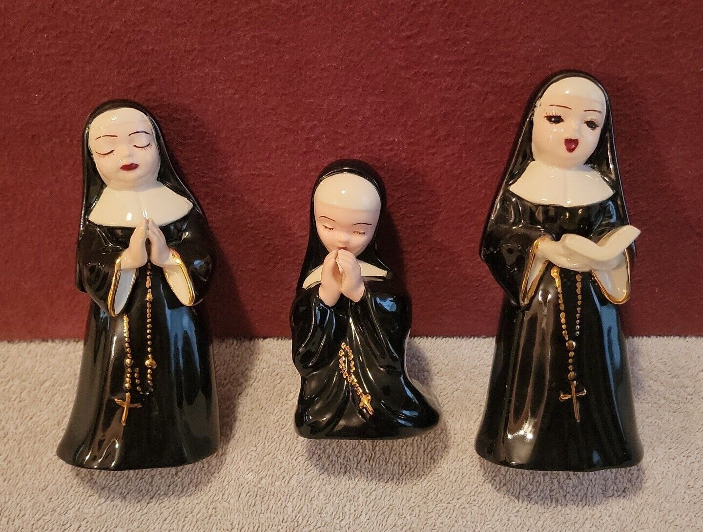 Vintage 3 Porcelain Nun Figurines 2 Praying & 1 Nun Singing with Rosaries