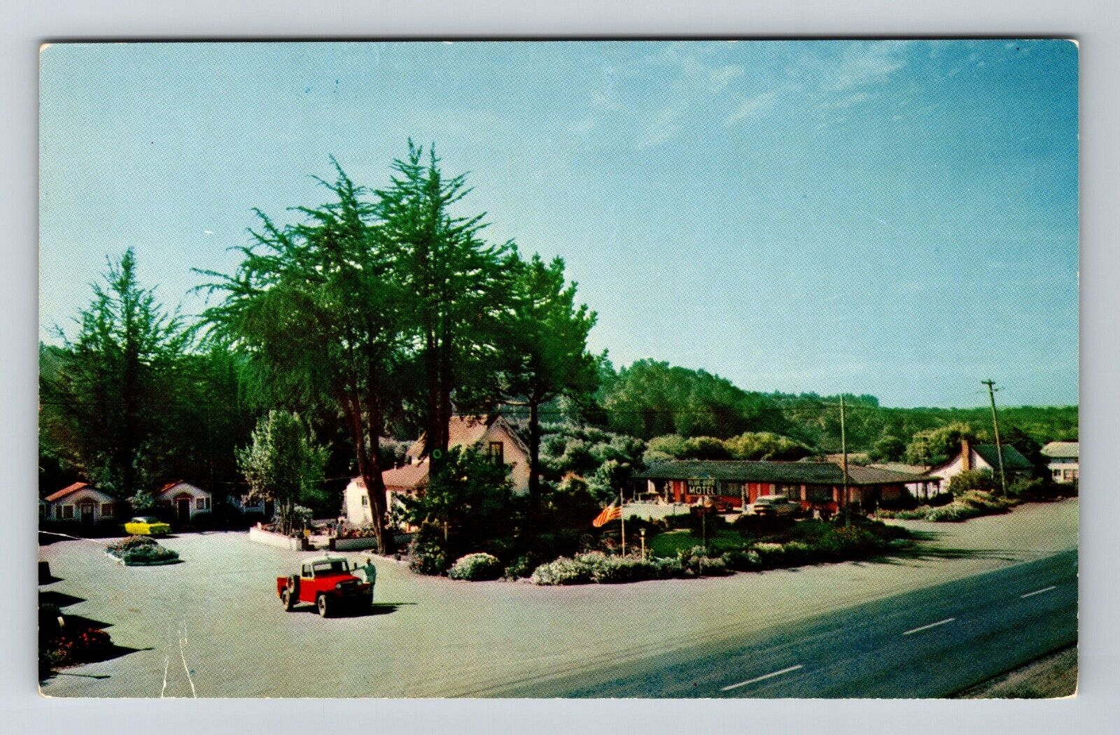 Cambria CA- California, Bluebird Motel, Aerial Scenic Outside, Vintage Postcard