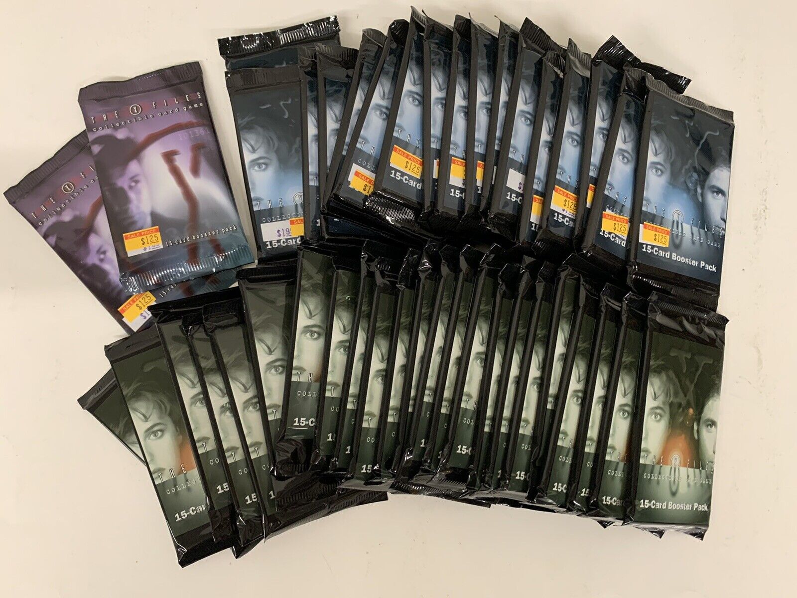 42x The X Files Collectible Card Game USPC 1996-97 Booster Packs New Sealed
