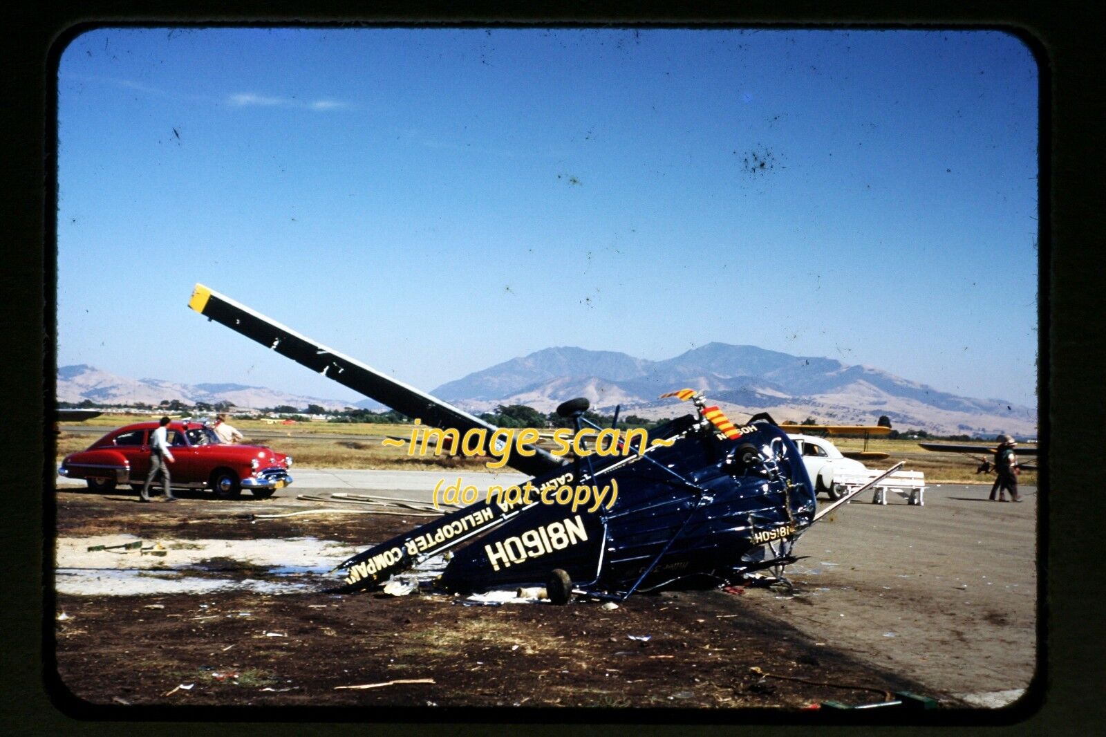 Wrecked Hiller Model 360 Helicopter N8160H California in 1950s, Orig. Slide b17b