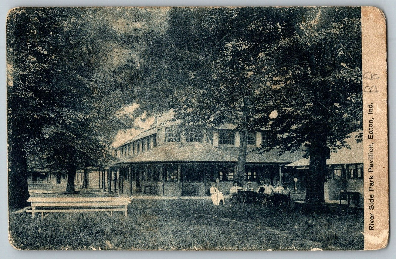 Eaton, Indiana - River Side Park Pavillion - Vintage Postcard - Posted