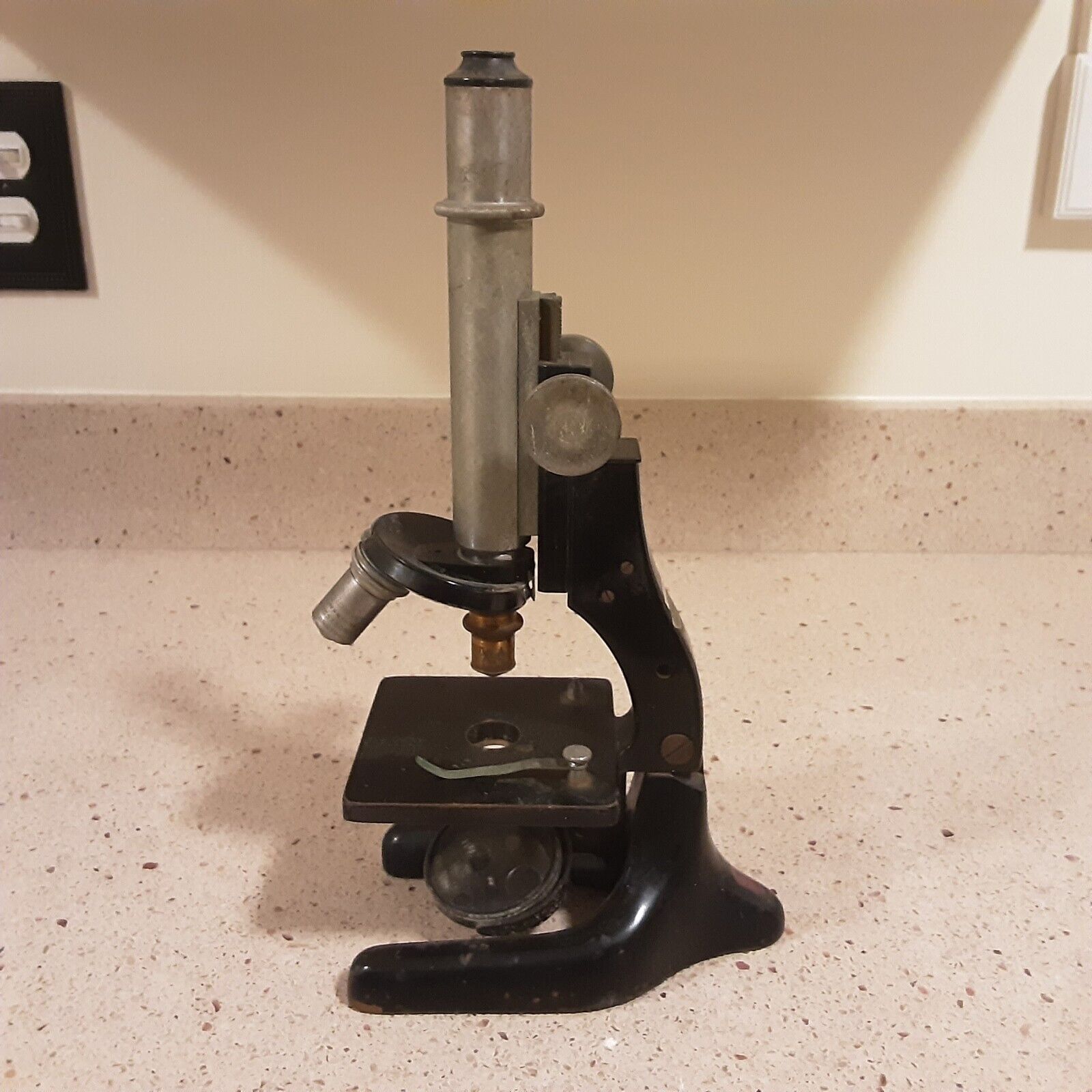 Vintage Bausch & Lomb Microscope For Parts - Serial no. 242462 Manufactured 1934