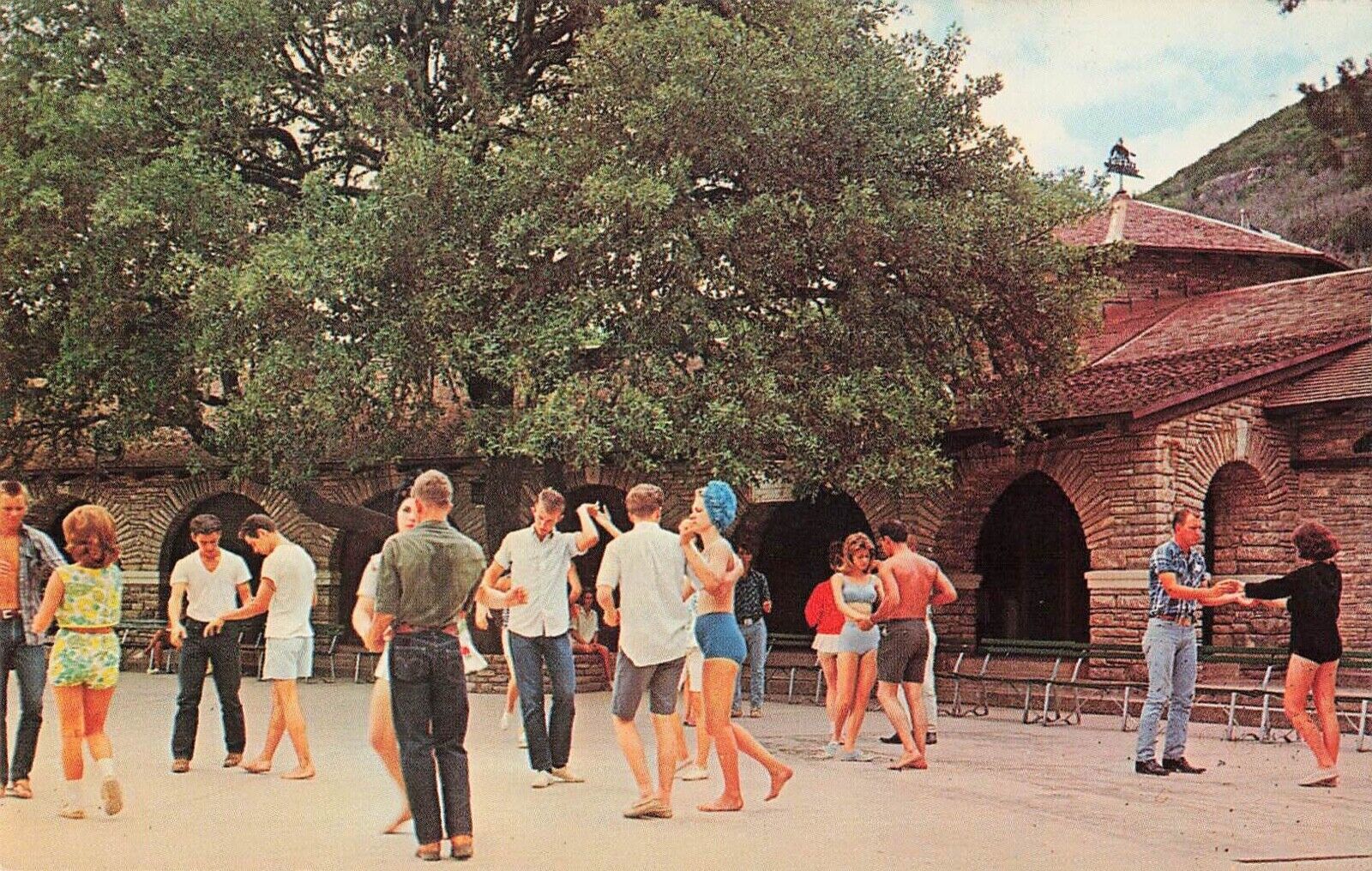 Con Can, Texas Postcard Garner State Park Dancing on Patio c 1960s  R4