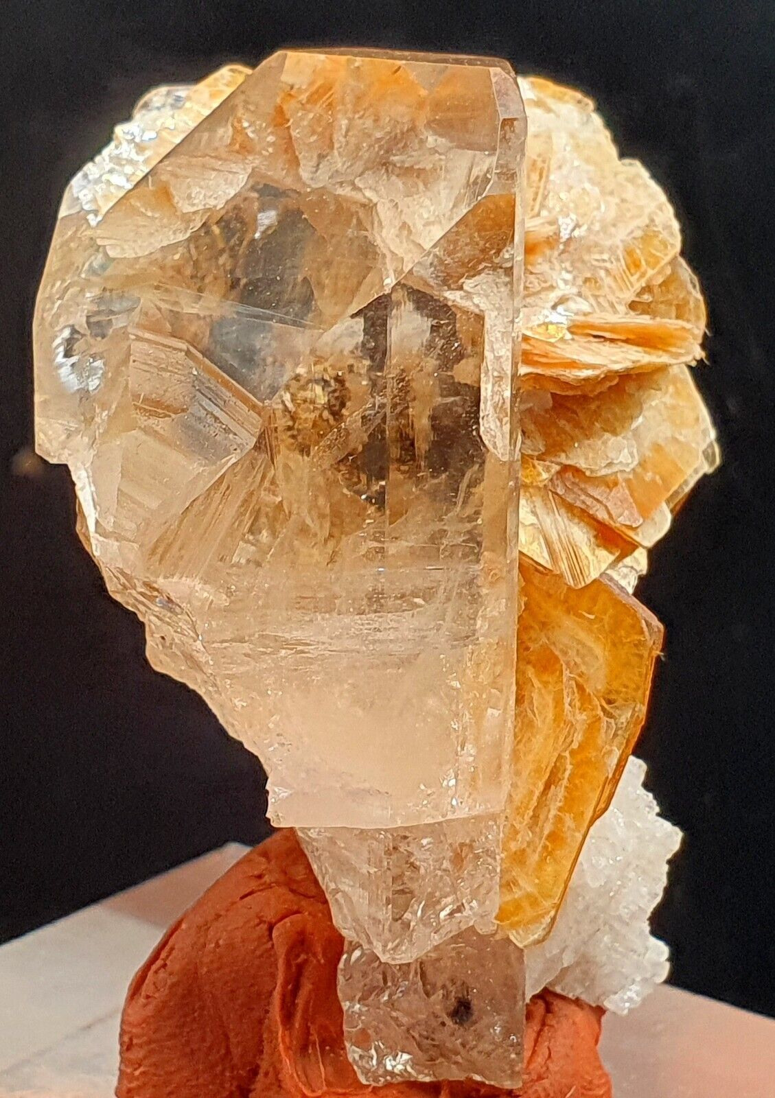 167 CT Undamaged Terminated Sherry Brown Topaz Crystal With Mica Specimen