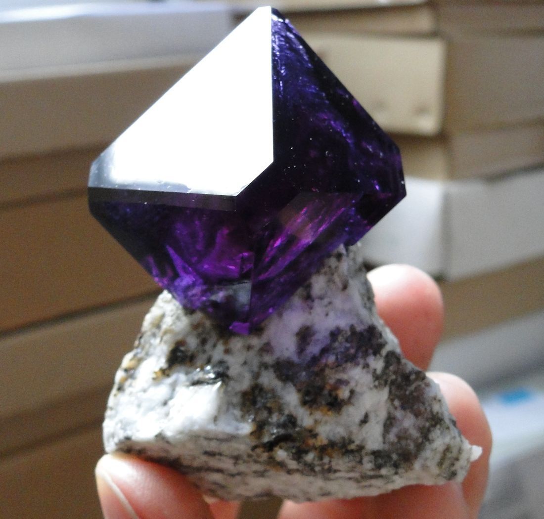 Amazing Nice - TOP Luster Deep Purple ALUNITE crystal on MATRIX from POLAND