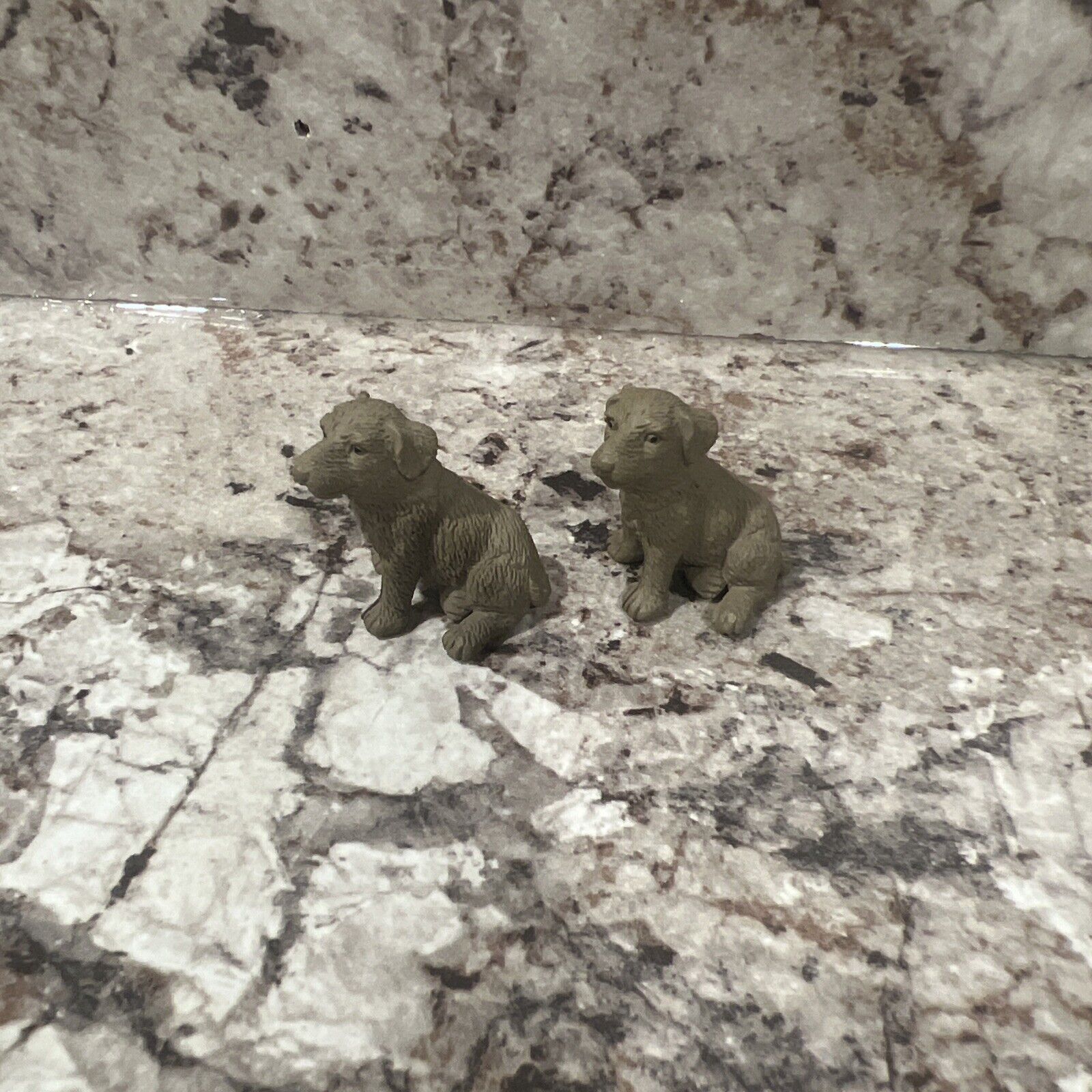 Baby Lab Figurines pack of 2