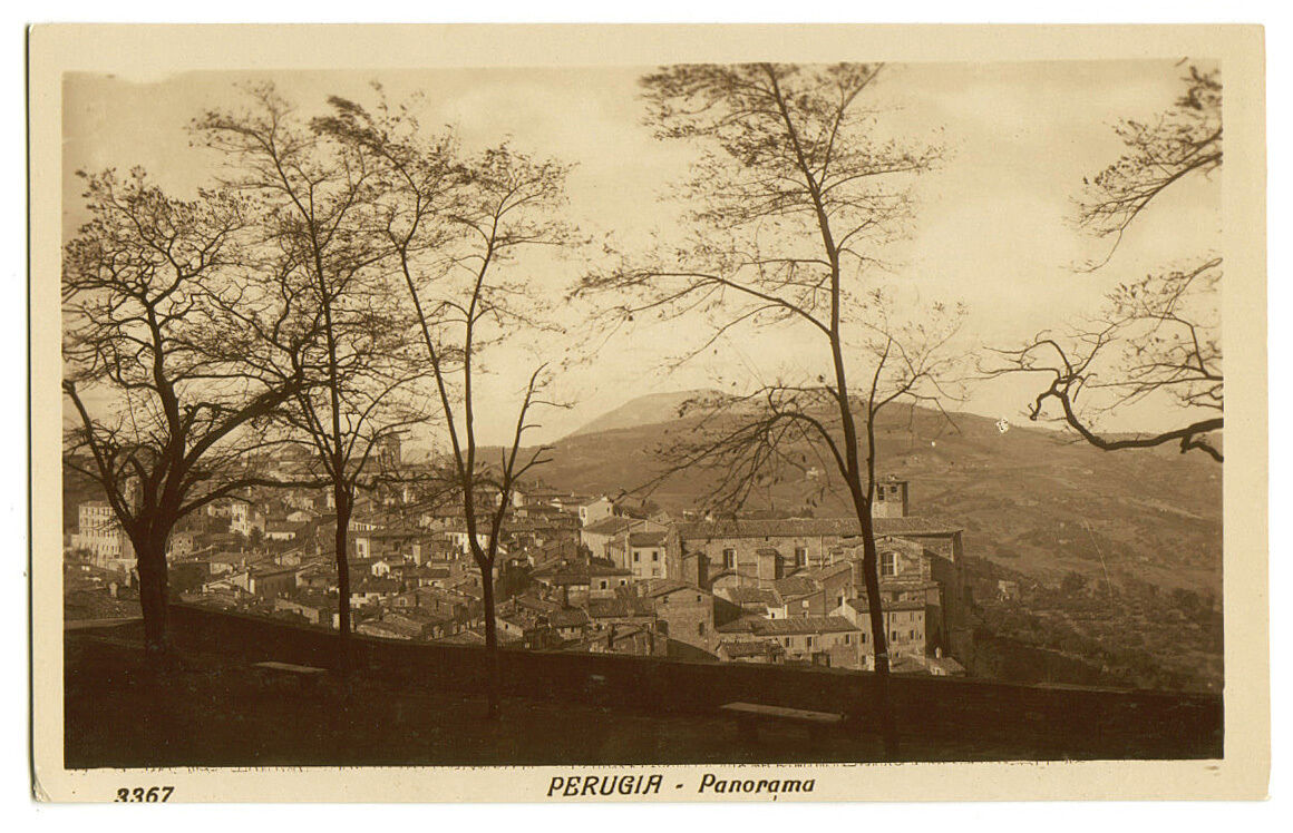ITALY 101 PERUGIA -3367 Panorama (Fot.Fratelli Diena (Real Photo (RPPC)