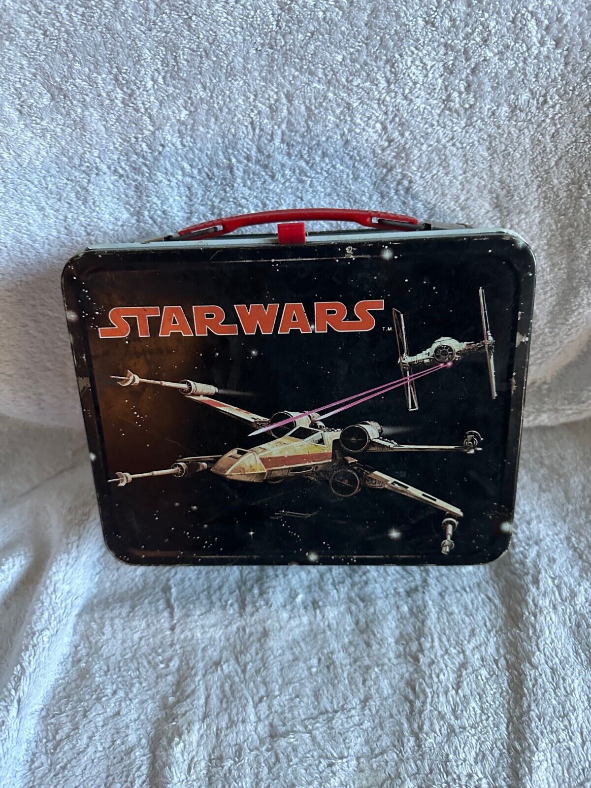Original 1977 Star Wars metal lunch box and thermos