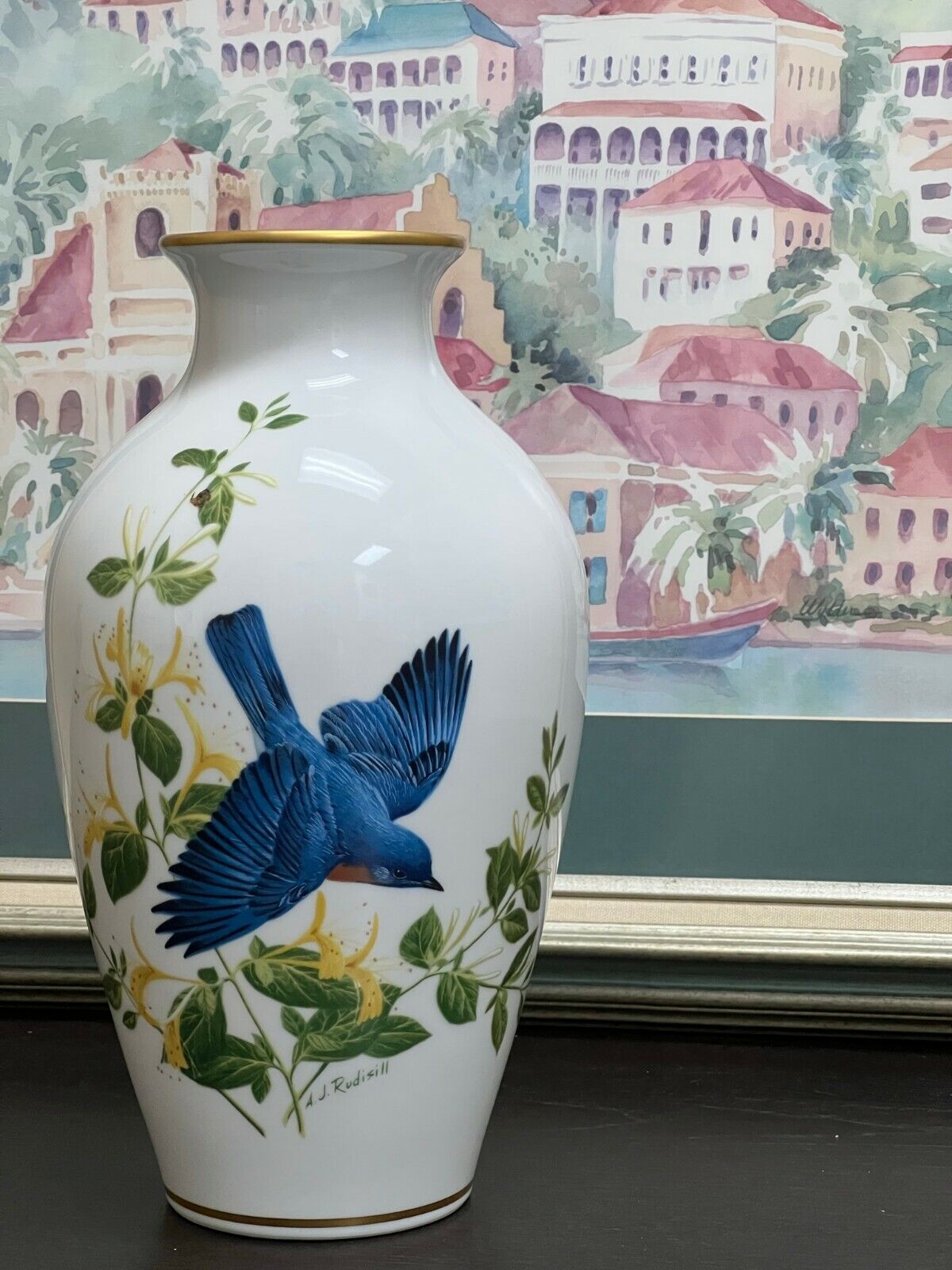 A Franklin mint Vase. The Bluebirds of Summer. A.J.Rudisill
