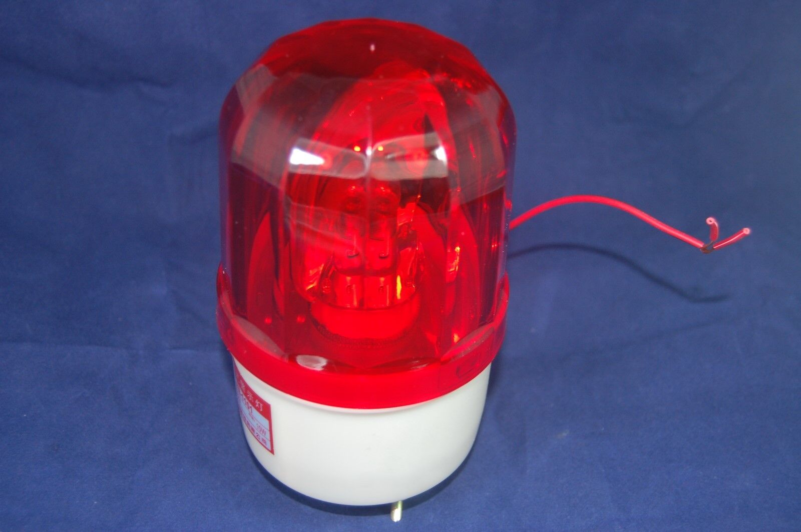 1pc  Bulb Revolving Warning light Φ100mm 90-130RPM RED 12V DC IP45