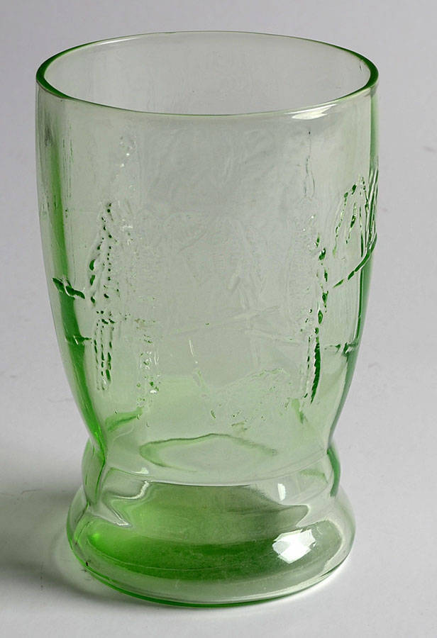 Federal Glass  Parrot Green 8 Oz Tumbler 11853549