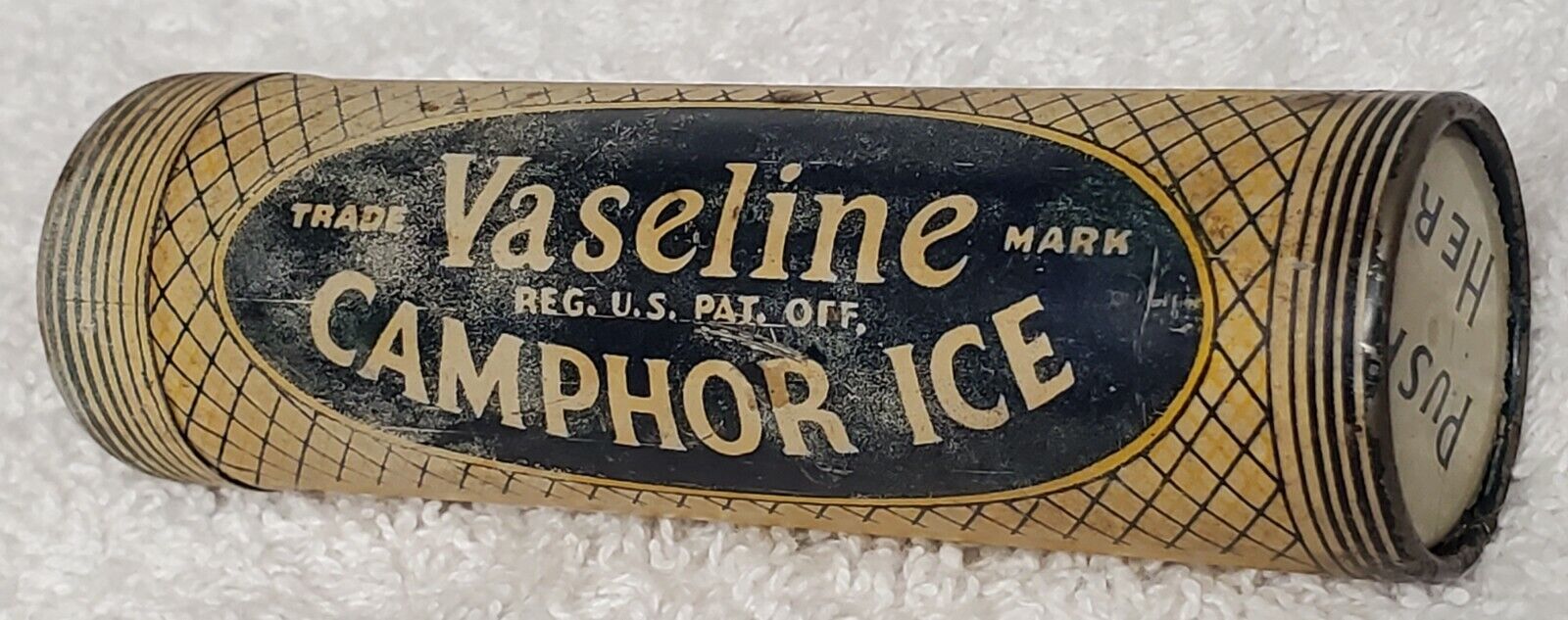 Vintage Vaseline Camphor Ice Tin CHESEBROUGH Manufacturing CO.