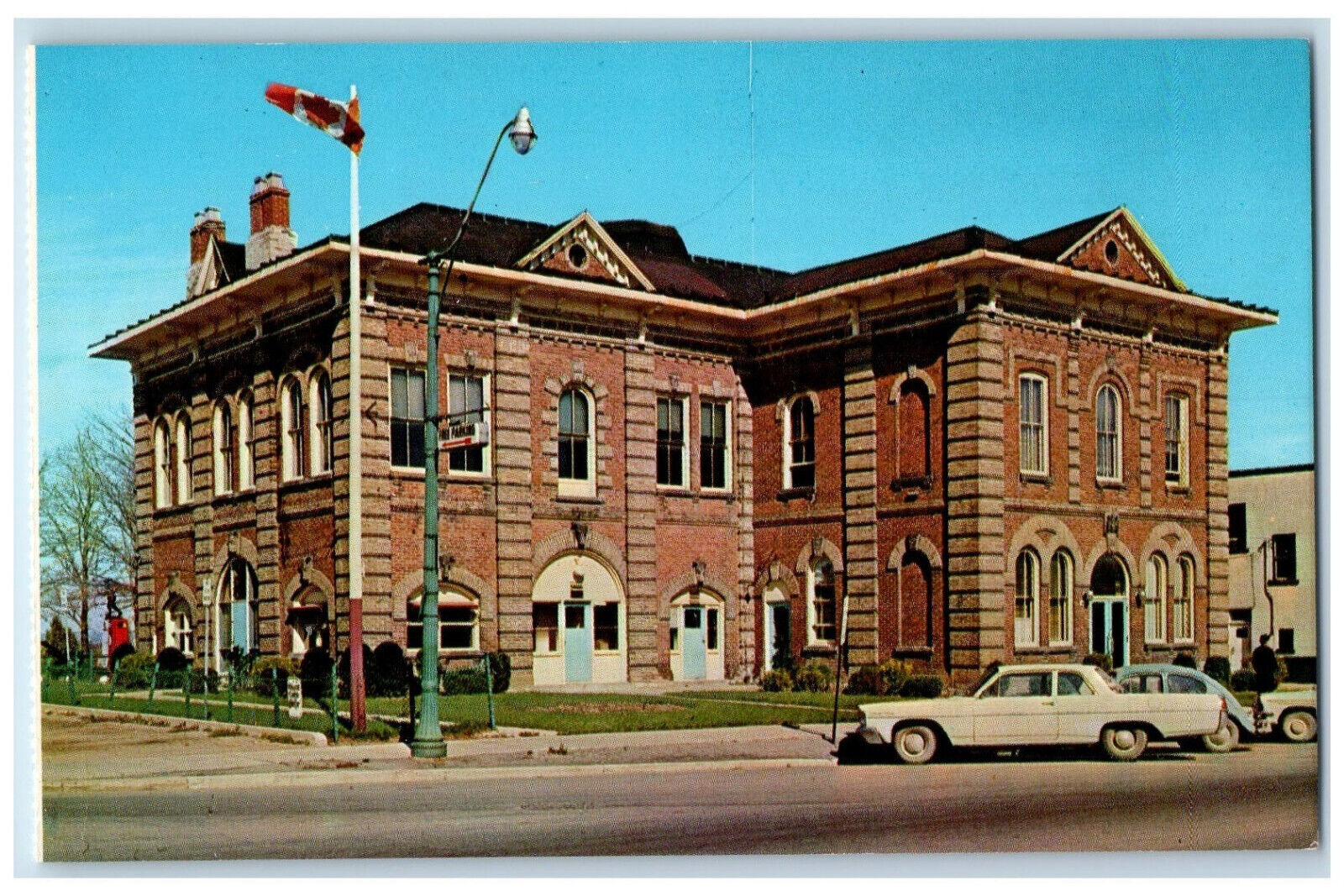 c1950\'s Municipal Offices Orangeville Ontario Canada Vintage Postcard
