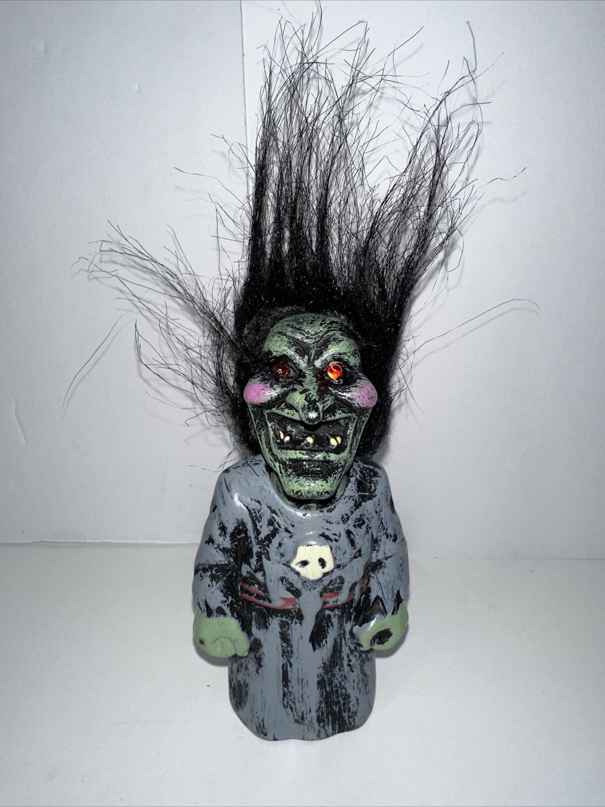 Vintage Pocket Screamer GRAMPS 2007 Halloween Warlock Blk Hair Green Face WORKS
