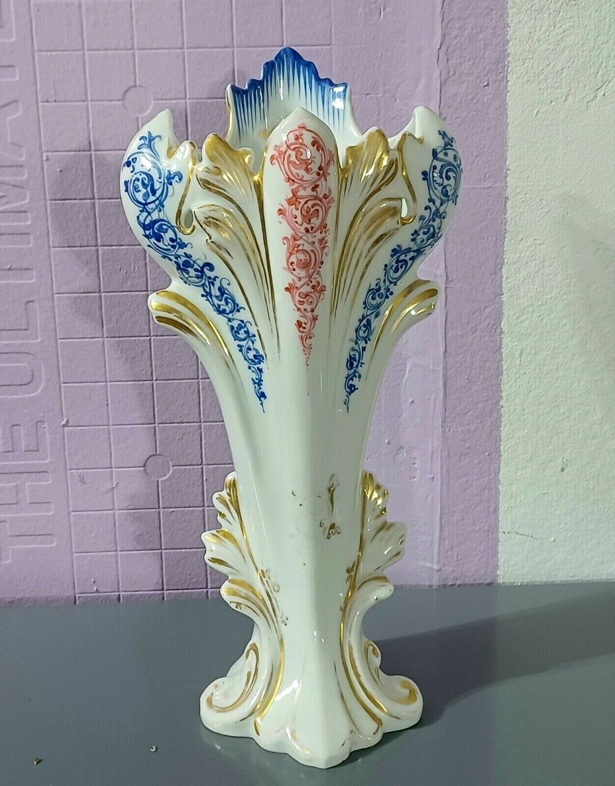 Antique French Old Paris Porcelain Vase, 12 inches high.