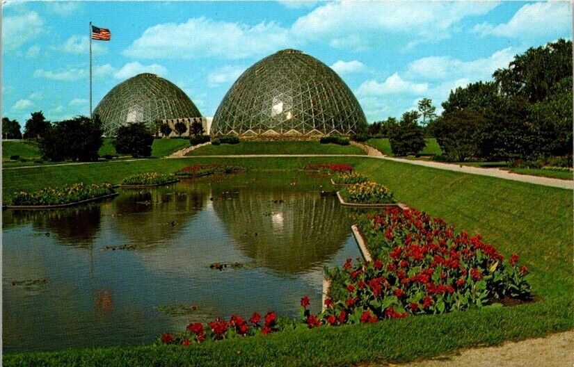 Postcard Eco Domes at Horticultural Conservatory Mitchell Park Wisconsin    1569