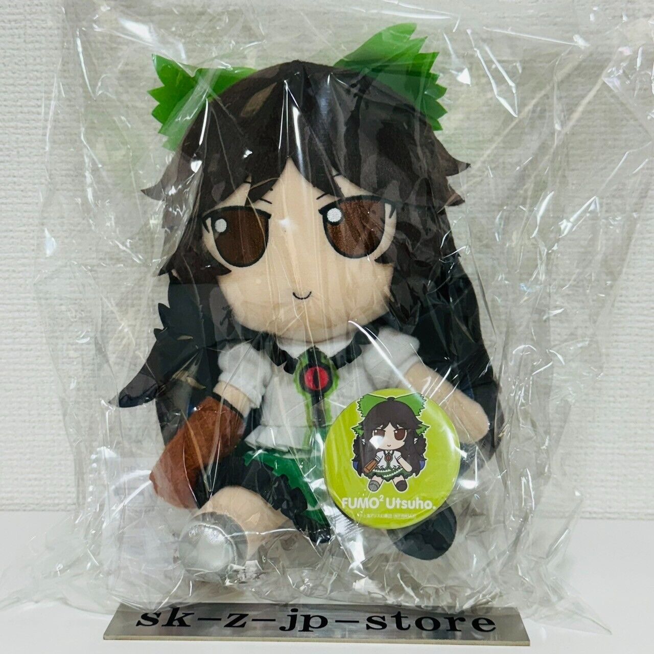 TOUHOU PROJECT Fumo Fumo Series 80 Reiuji Utsuho Plush Doll Gift Badge Set NEW