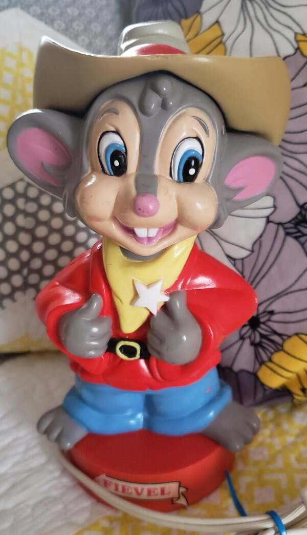 Vintage Happiness Express Fievel Nightlight Lamp Excellent Working Condition