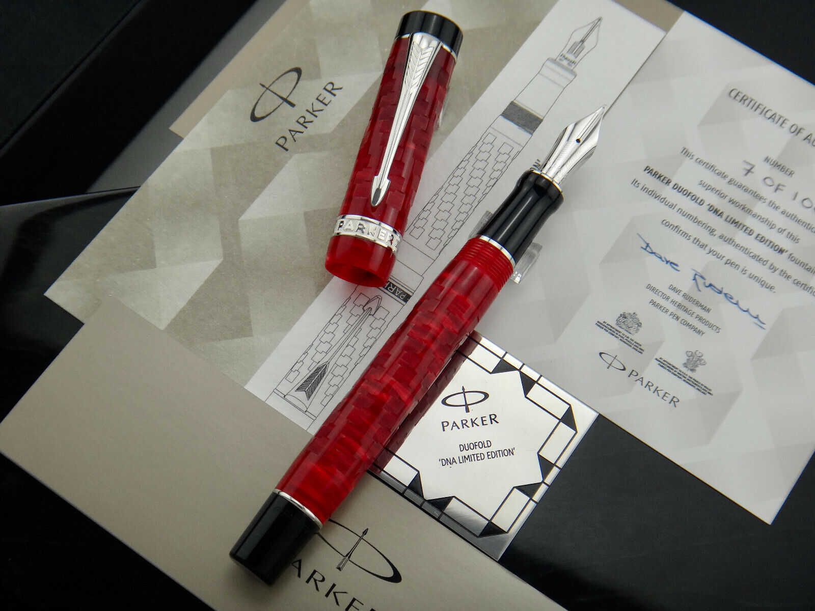 PARKER Duofold Centennial Flame Red DNA WES London 2009 Limited Edition 007/100 