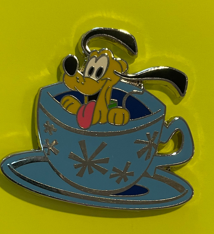 RARE Disney Pin. Pluto in a Tea Cup. Mad Tea Party. Alice in Wonderland.