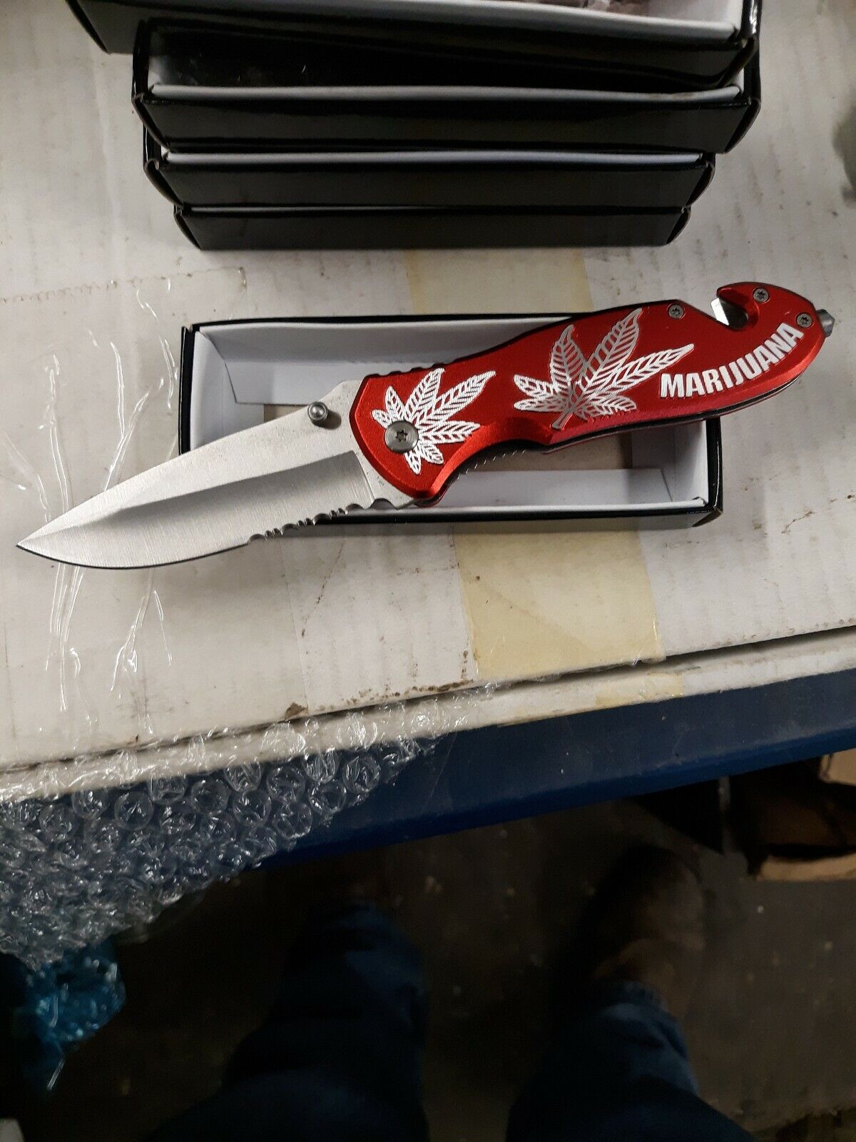 Marijuana Folding Resue Knife Red Spring Assisted 