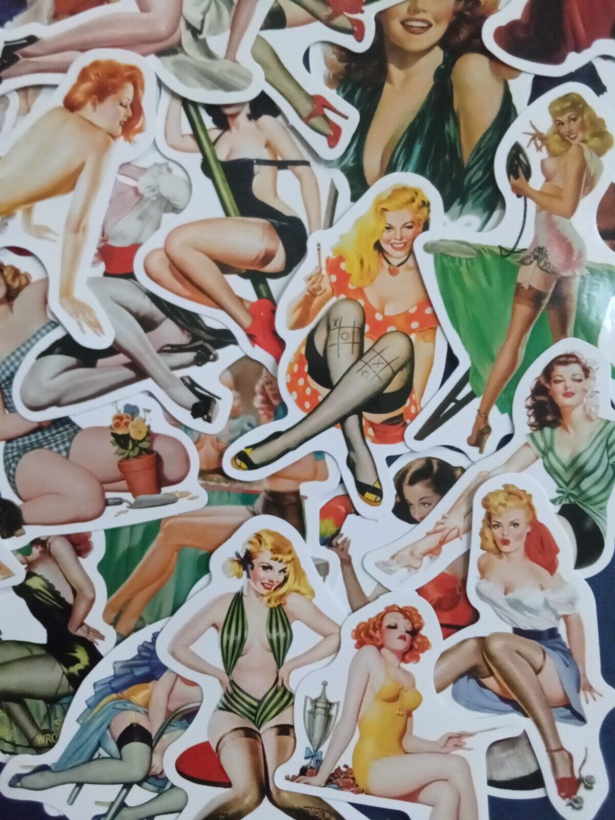 20 pcs random Vintage Pinup girls waterproof decal sticker Sticker Bomb Pinups