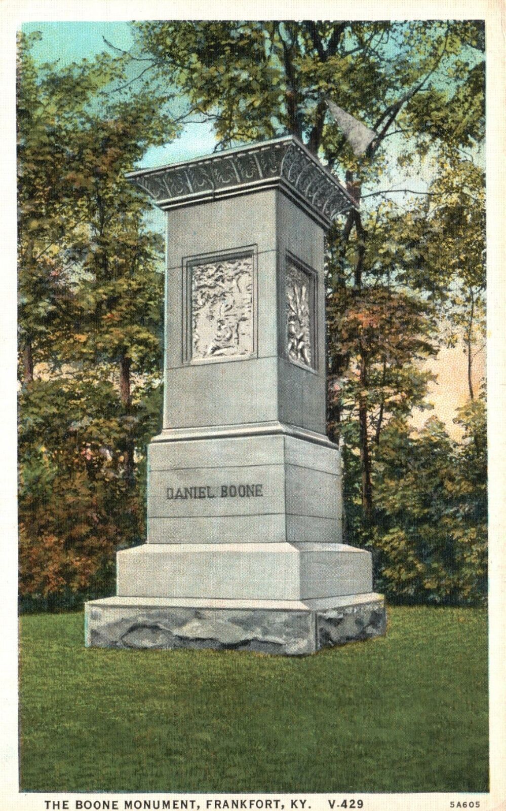Vintage Postcard The Boone Monument Daniel Boone Tribute Frankfort Kentucky KY