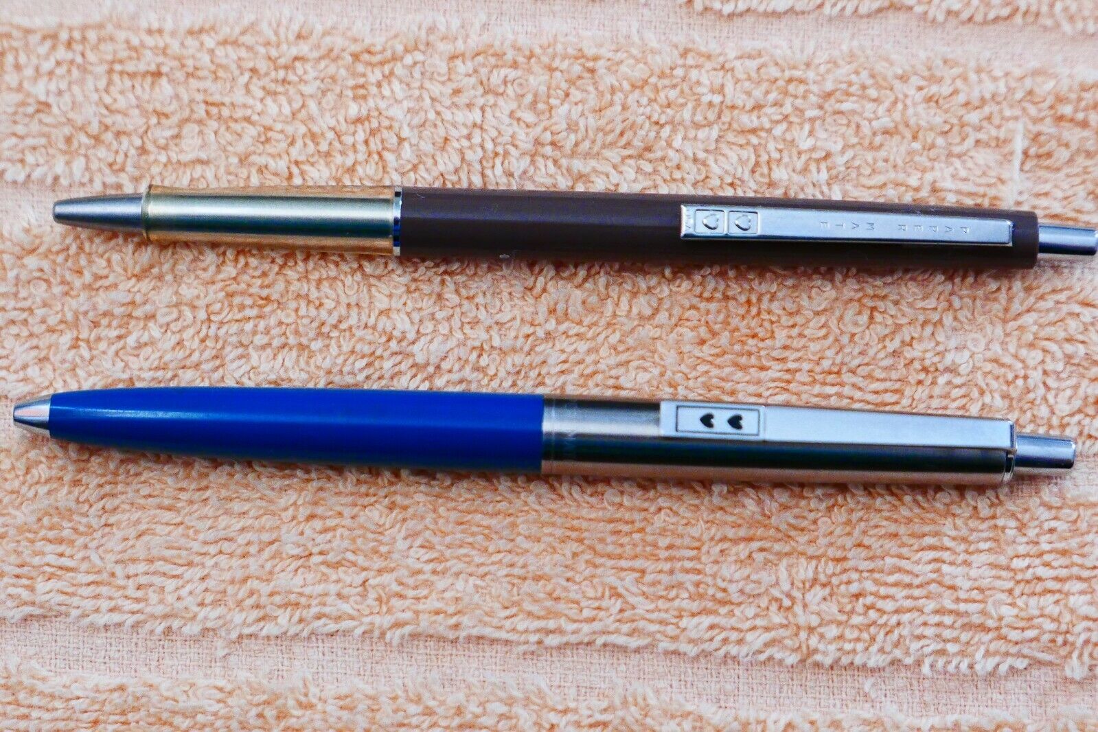 Very Rare Two original pens call \