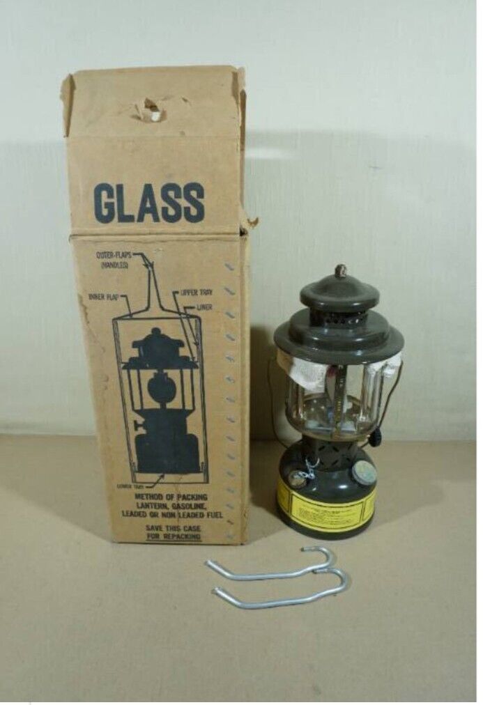 NEW Vintage RARE US MILITARY Lantern 1984 U.S. S.M.P.