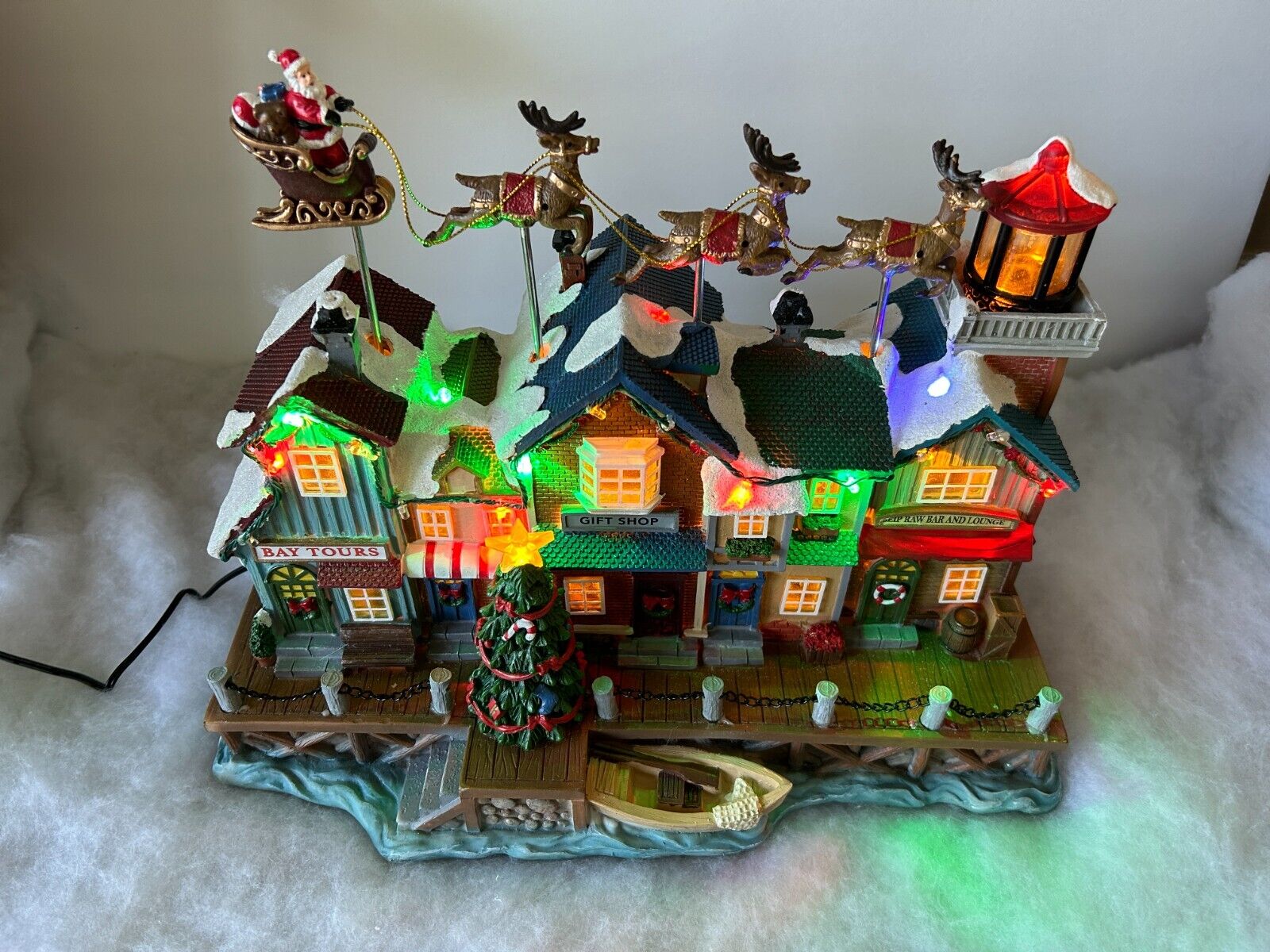 Carole Towne Santa Reindeer Seip Pier Musical Lights--See Video