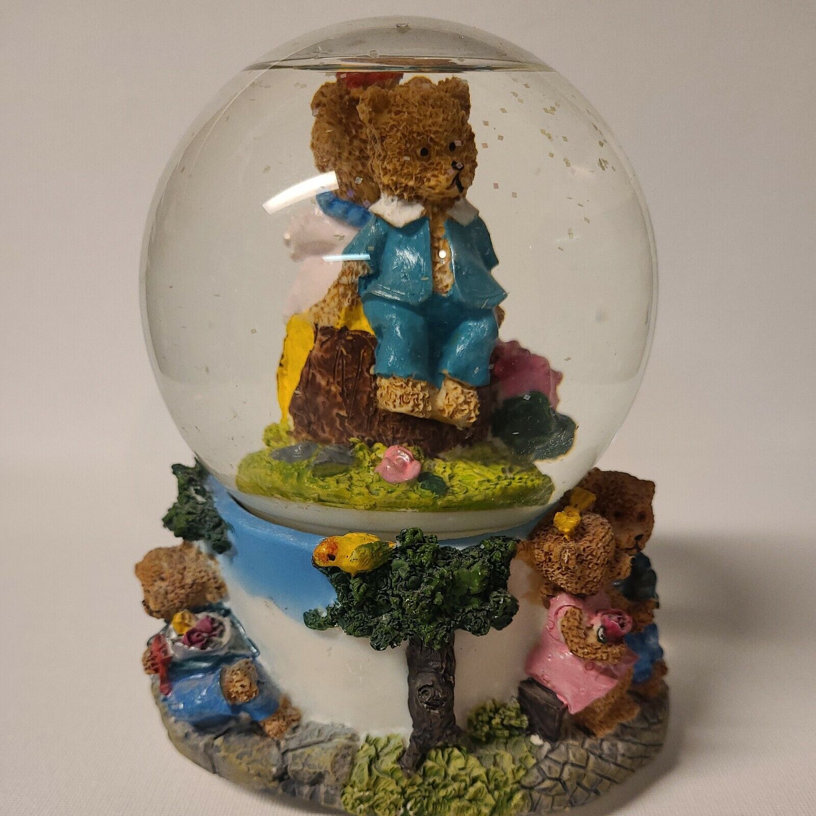 Beautiful Teddy Bear Musical Snow / Water Globe / Rotates / Rare
