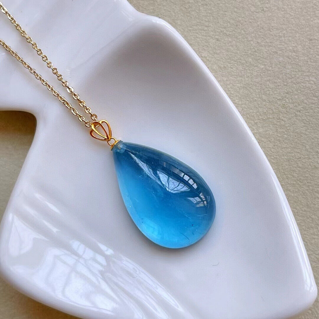 24*15mm Natural Blue Aquamarine Gemstone Translucent Carving Pendant AAA