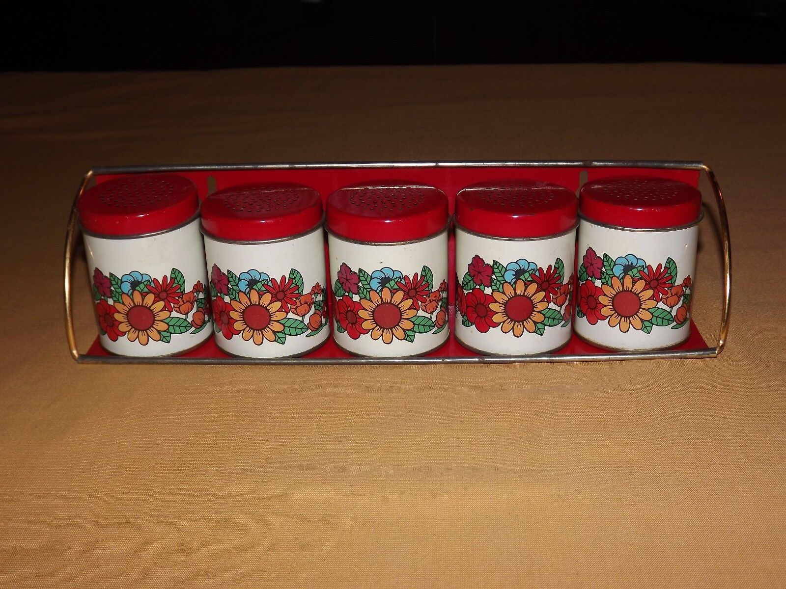 VINTAGE KITCHEN ACTION INDUSTRIES BRAZIL RED METAL FLOWERS SPICE WALL RACK