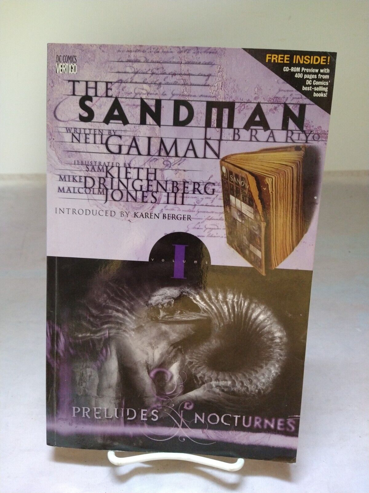 The Sandman Volume 1: Preludes & Nocturnes DC/Vertigo Comics Trade Paperback