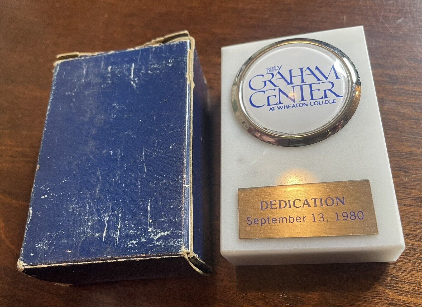 Billy Graham Center At Wheaton College Paperweight 1980 ITALIAN MADE