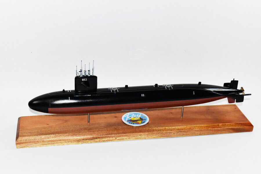 USS Ray SSN-653 Submarine Model, US Navy, Scale Model, Mahogany, Sturgeon Class