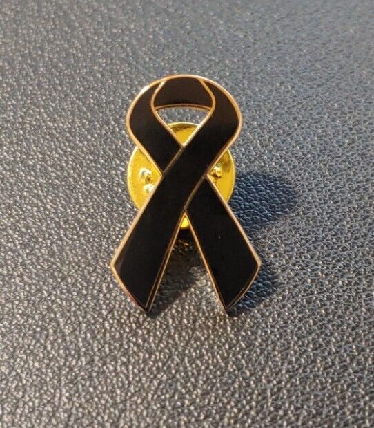 Black Ribbon Melanoma/Skin Cancer Enamel Gold Tone Trimmed Lapel Pins Hat Pins 