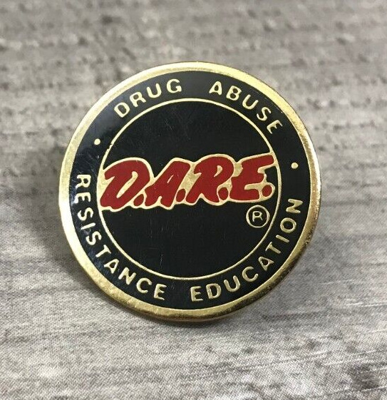 Vintage DARE Drug Abuse Resistance Education Lapel Hat Jacket Backpack Bag Pin