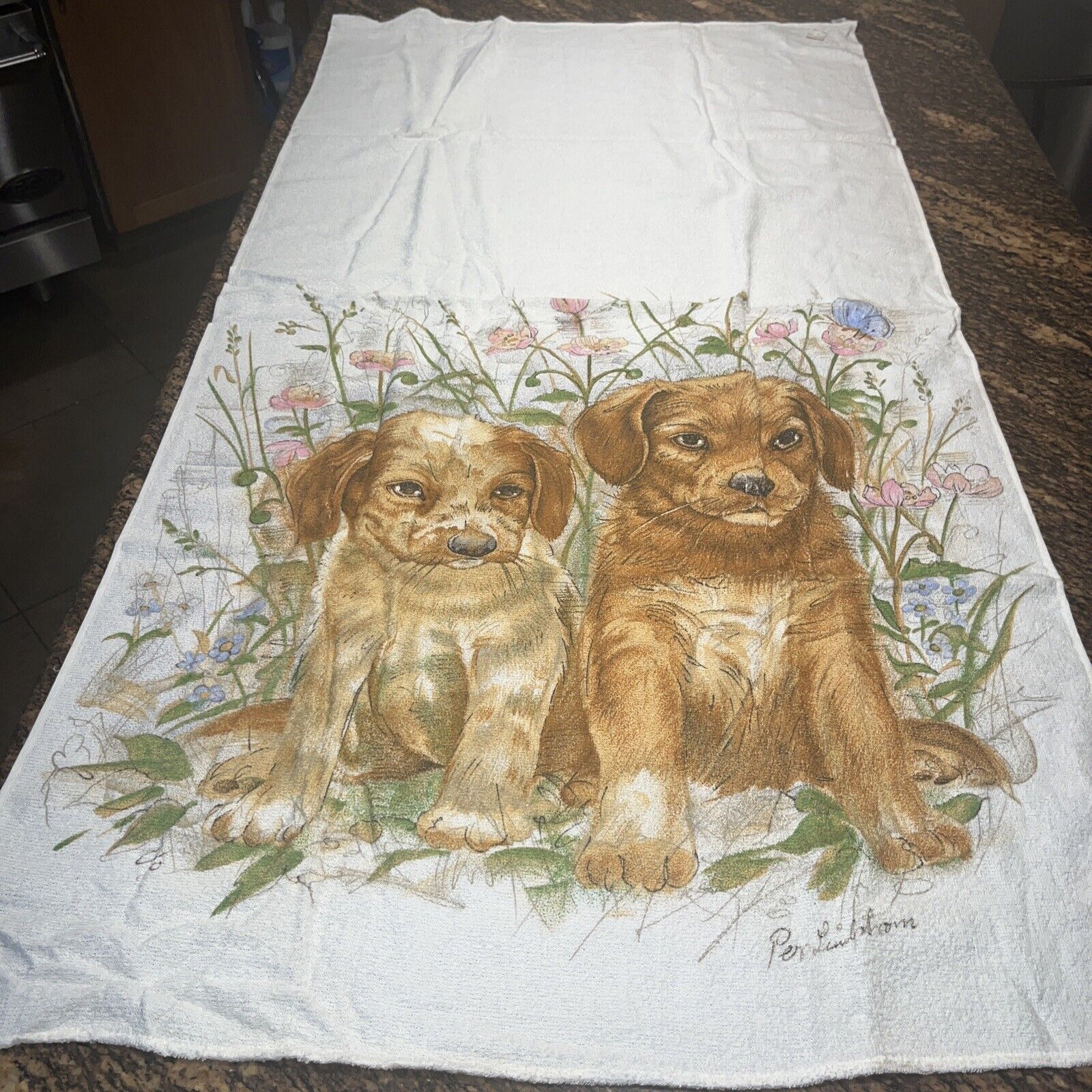 Vintage 2 Puppies Beach Towel 28”x54” NEW
