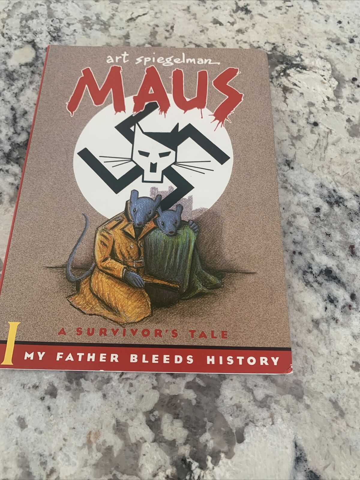 Pantheon Graphic Library: Maus I: a Survivor\'s Tale : My Father Bleeds...