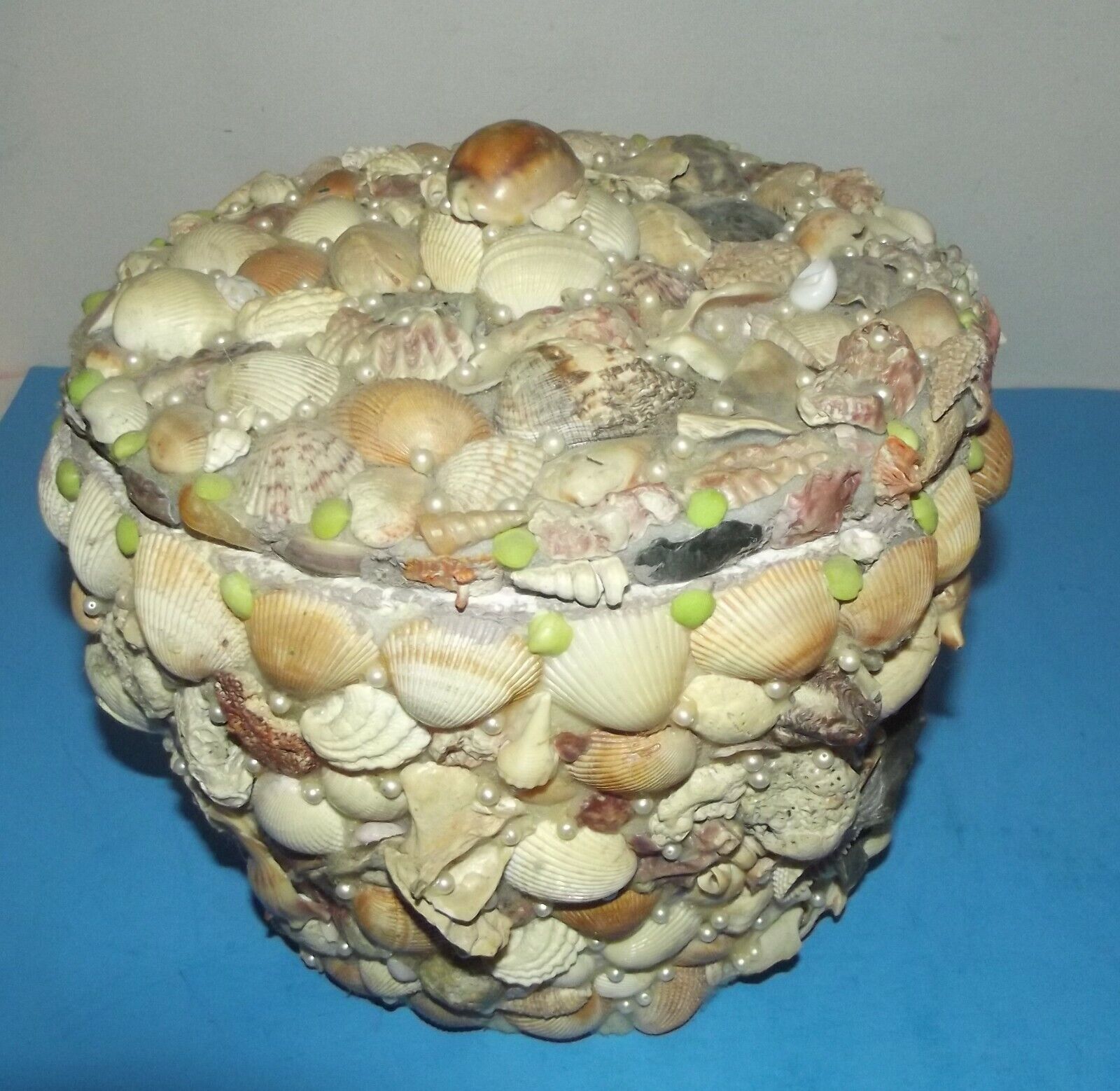 Beach Ocean Sea Shell & Beads Covered Ice Bucket w Lid Vintage Folk Art 8\
