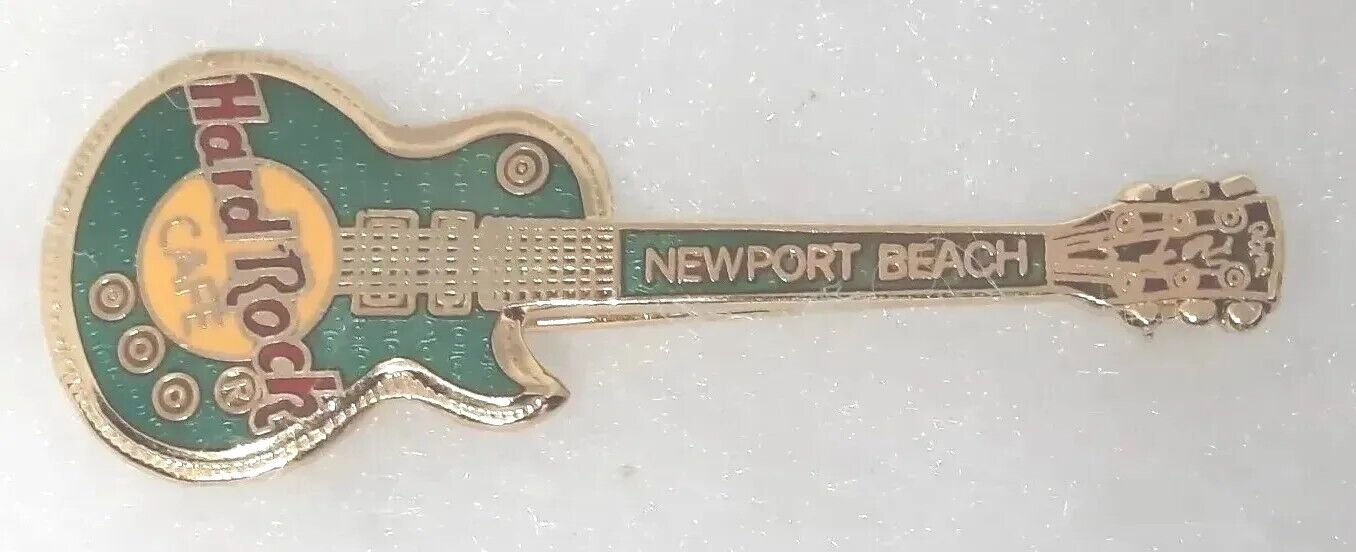 Vtg 90\'s Hard Rock Café NEWPORT BEACH Gibson Guitar Green Gold Tone Pin Brooch 