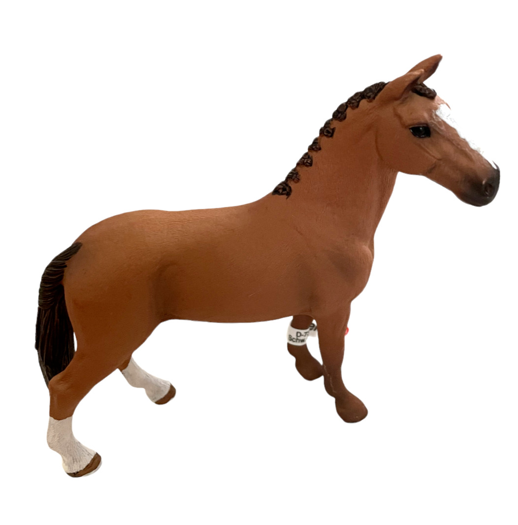 Schleich 13837 Hanoverian Gelding Horse Figure Toy New NWT