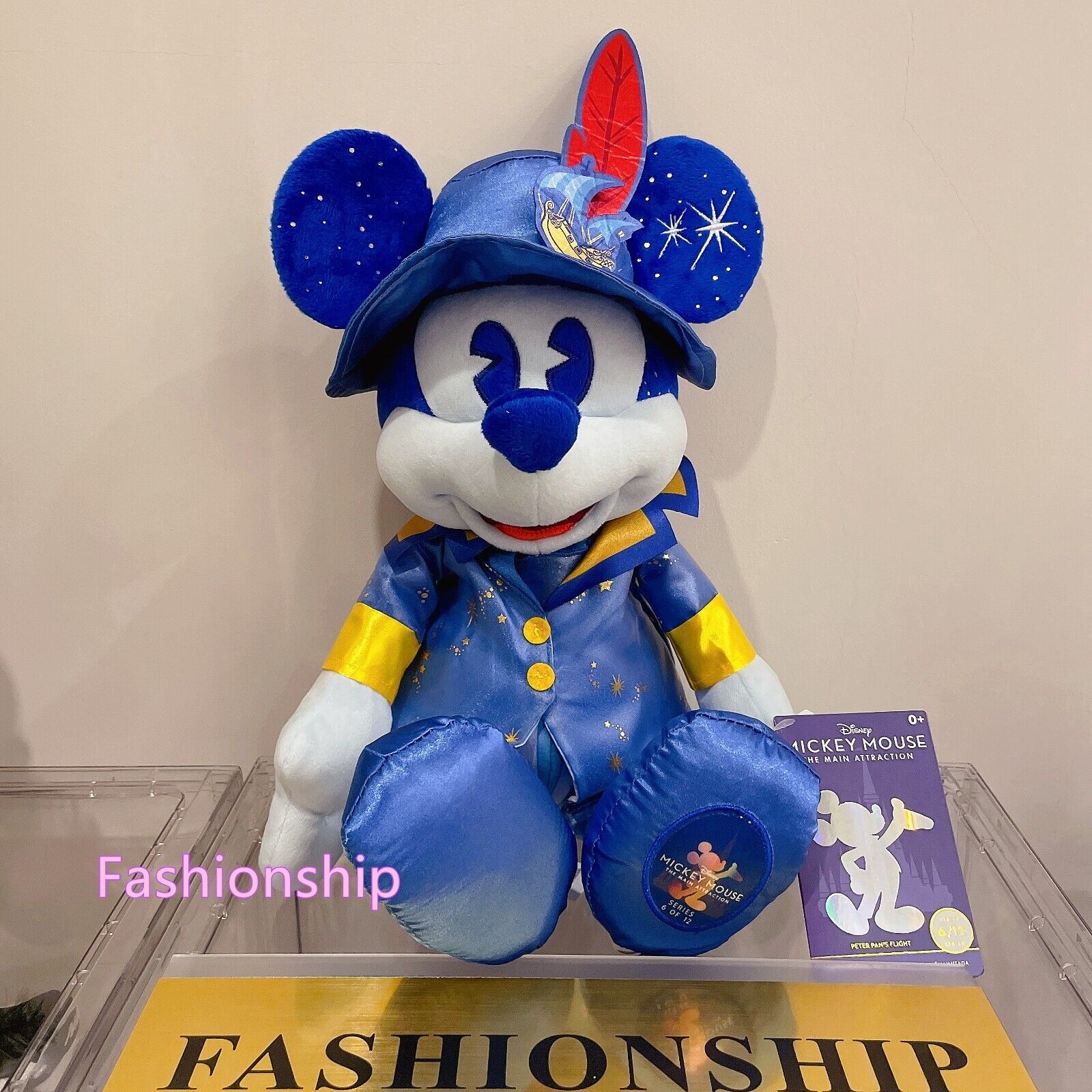 Disney store Shanghai Mickey mouse the main attraction June Plush Peter Pan 6/12