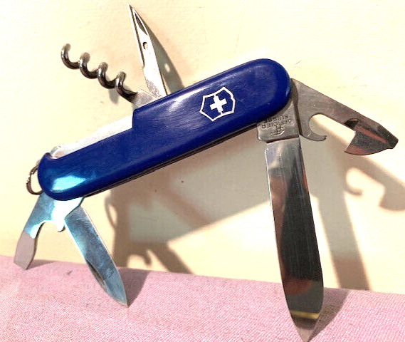 Victorinox Swiss Army Spartan Blue Multi-Tools 91MM Folding Knife -- Great
