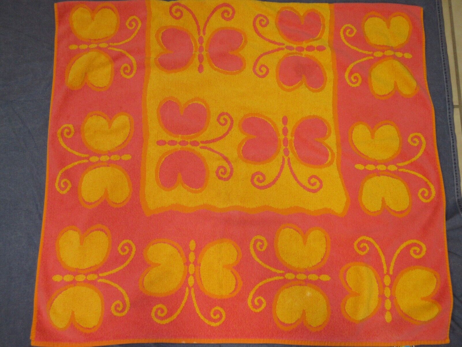 Vintage Beach Towel by PALM COVE - Pink & Orange w/ BUTTERFLIES - 100% Cotton