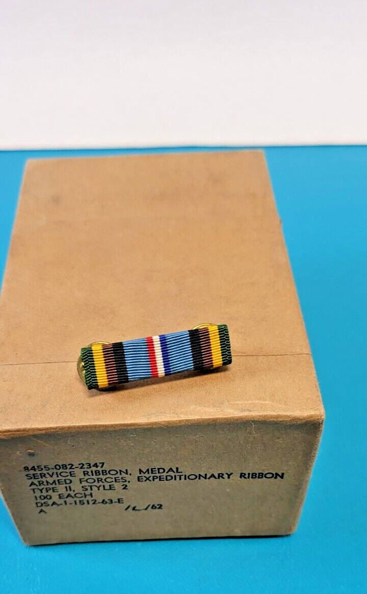 Case Lot 100 Qty US Army Expeditionary Service Ribbon Insignia Medal Pin c. 1962