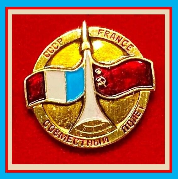 Vintage Badges Intercosmos, Space Flight USSR-France, Soviet Space Program RAR